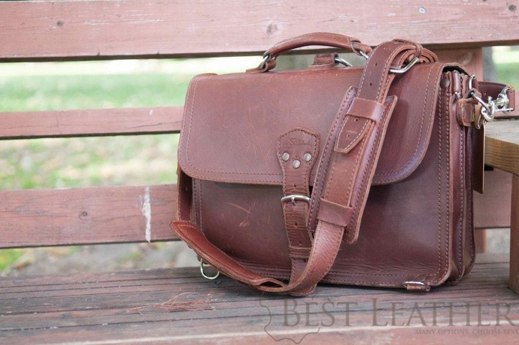 A Review of Saddleback Leather's Thin Briefcase